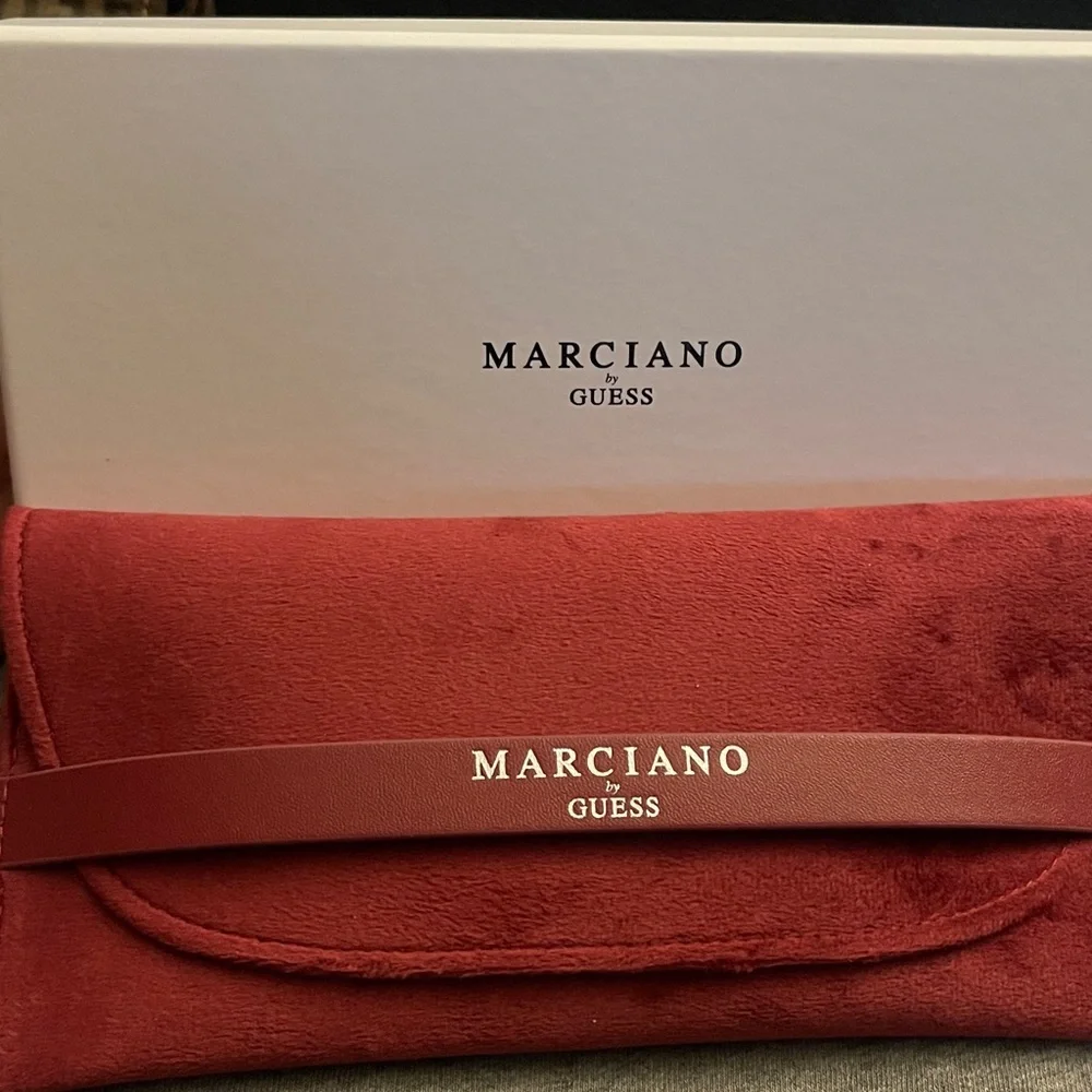 Marciano/Guess GM50001 059 Beige Plastic CatEye Eyeglasses Frame 56-16-145 NEW